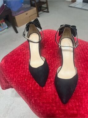 Material Girl Black Suede Pump with Black Bow